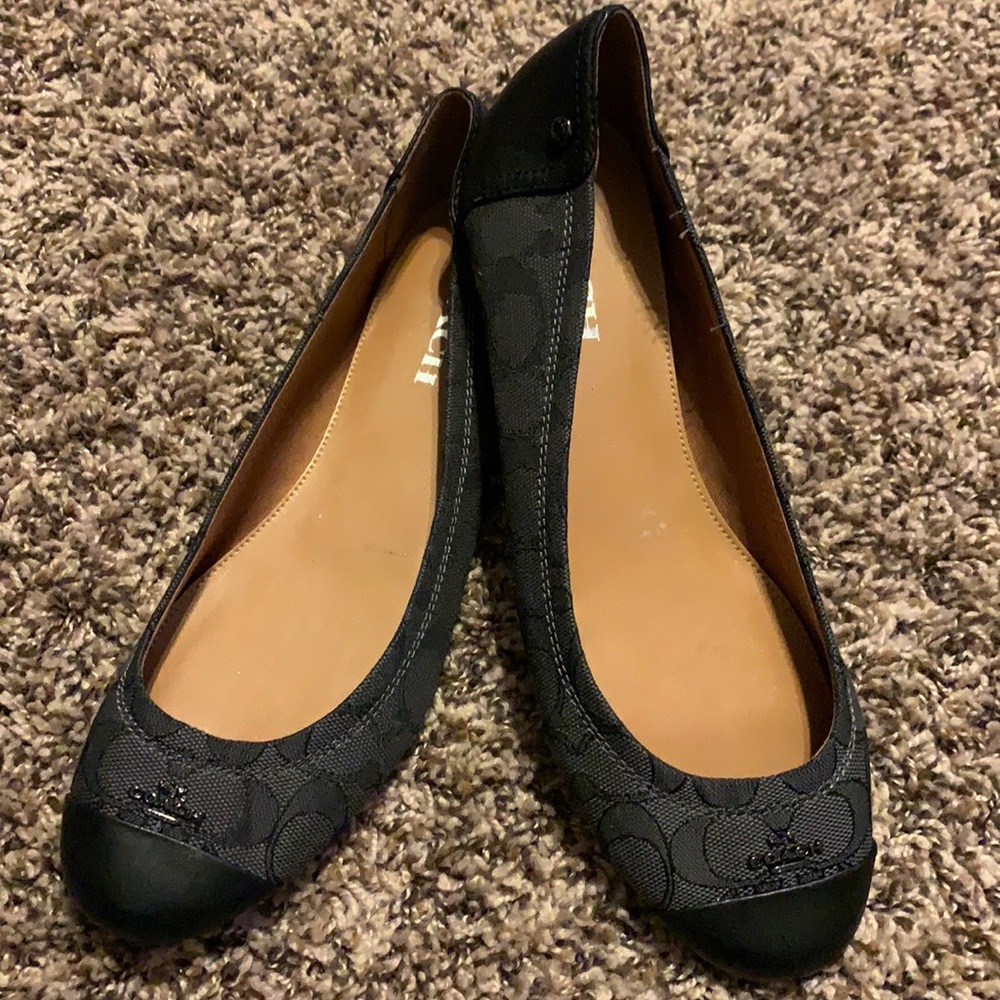 Coach signature black flats